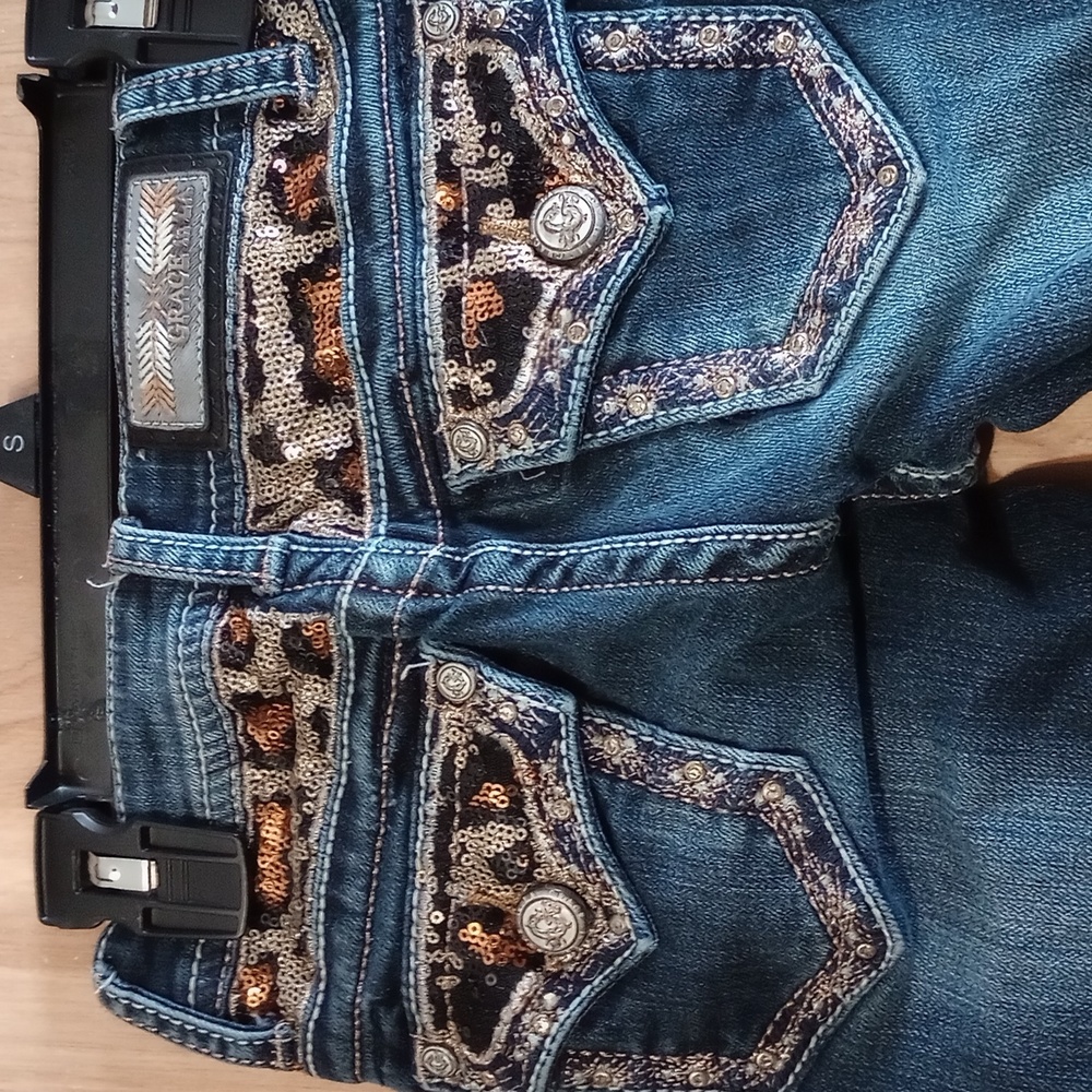 Jeans - Picture 4 of 6